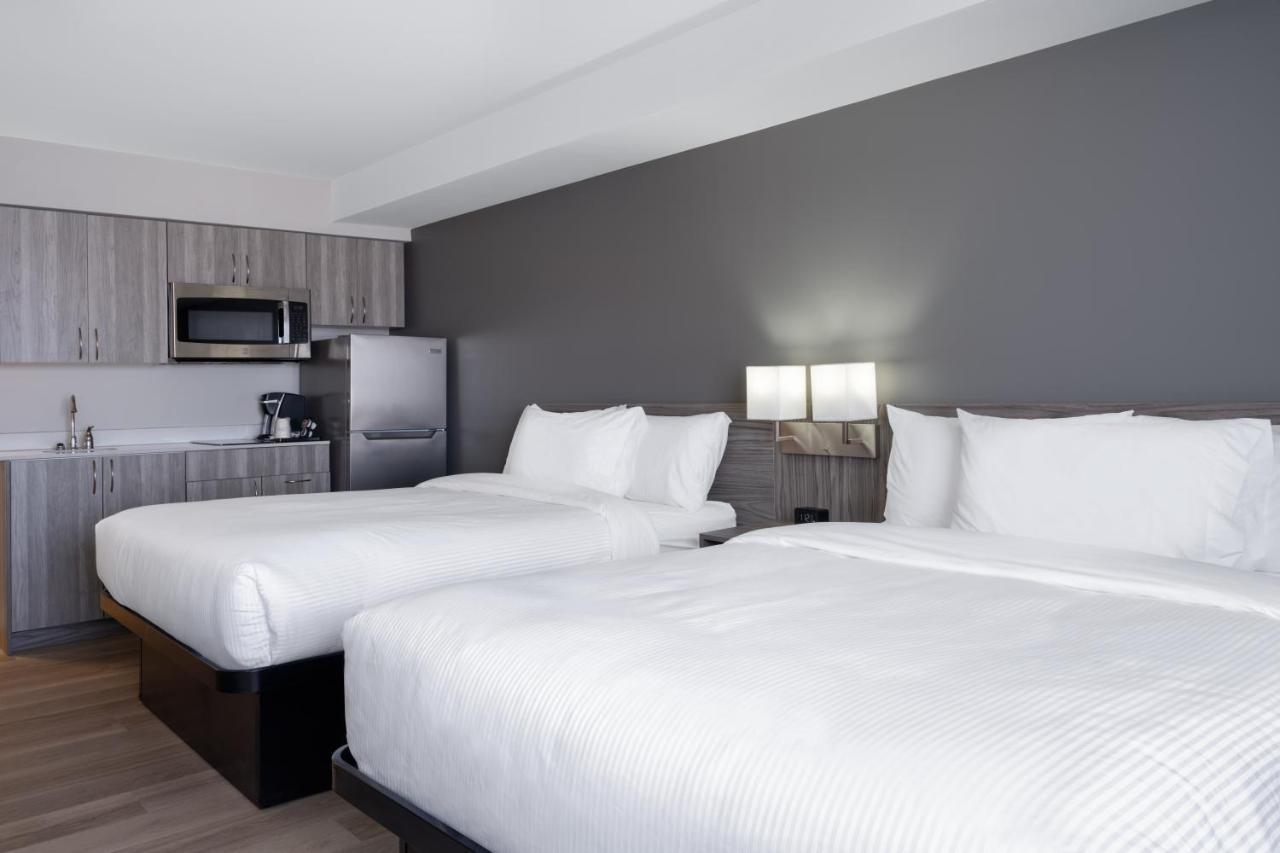 Microtel Inn & Suites By Wyndham Kanata Ottawa West Екстериор снимка