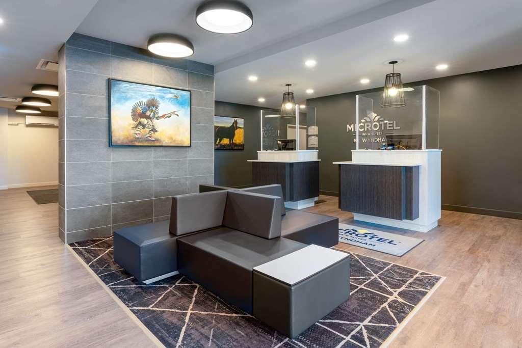 Microtel Inn & Suites By Wyndham Kanata Ottawa West Интериор снимка