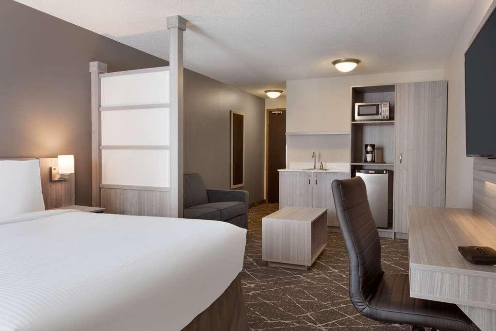Microtel Inn & Suites By Wyndham Kanata Ottawa West Стая снимка