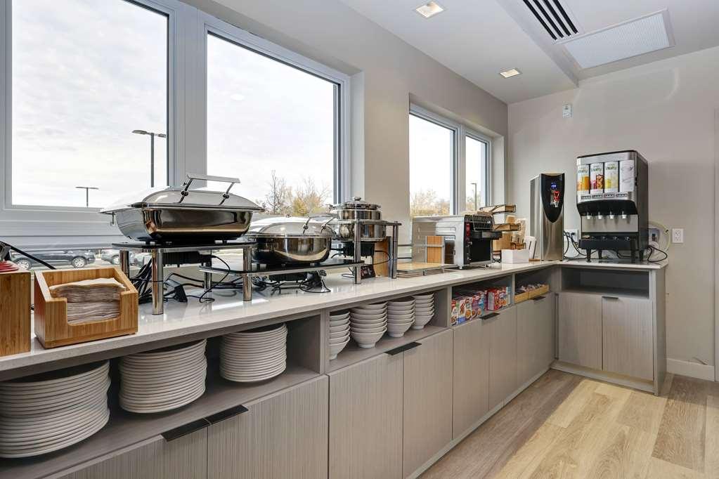 Microtel Inn & Suites By Wyndham Kanata Ottawa West Съоръжения снимка