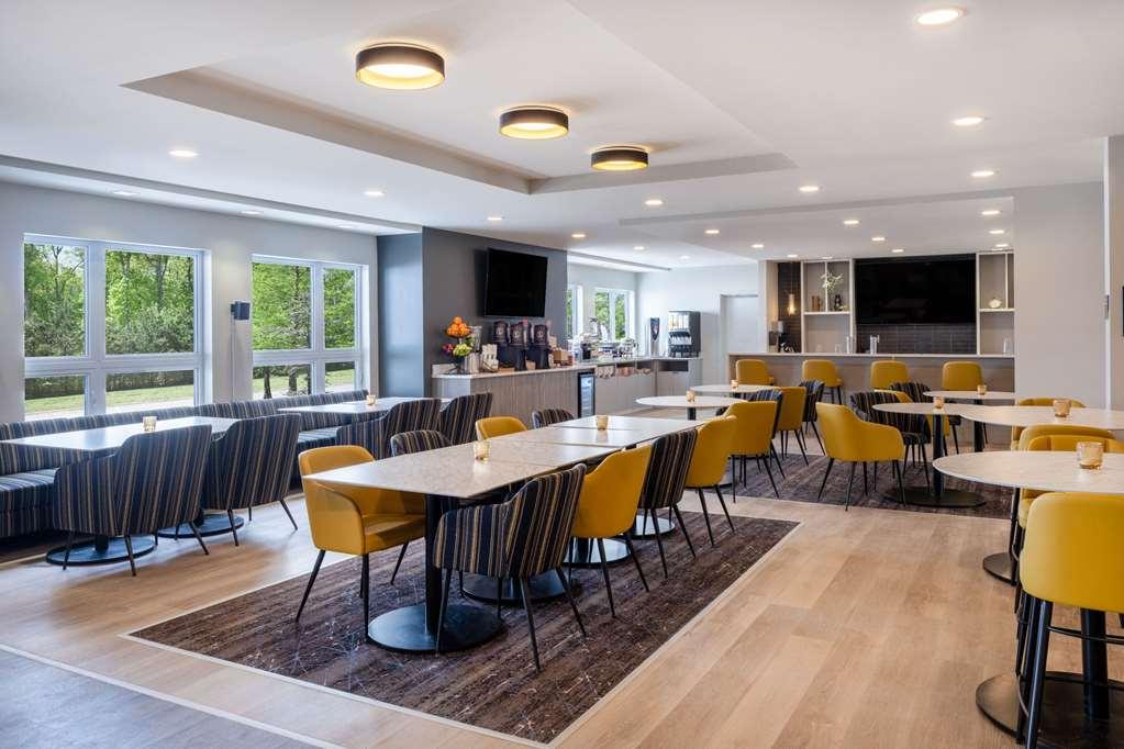 Microtel Inn & Suites By Wyndham Kanata Ottawa West Съоръжения снимка